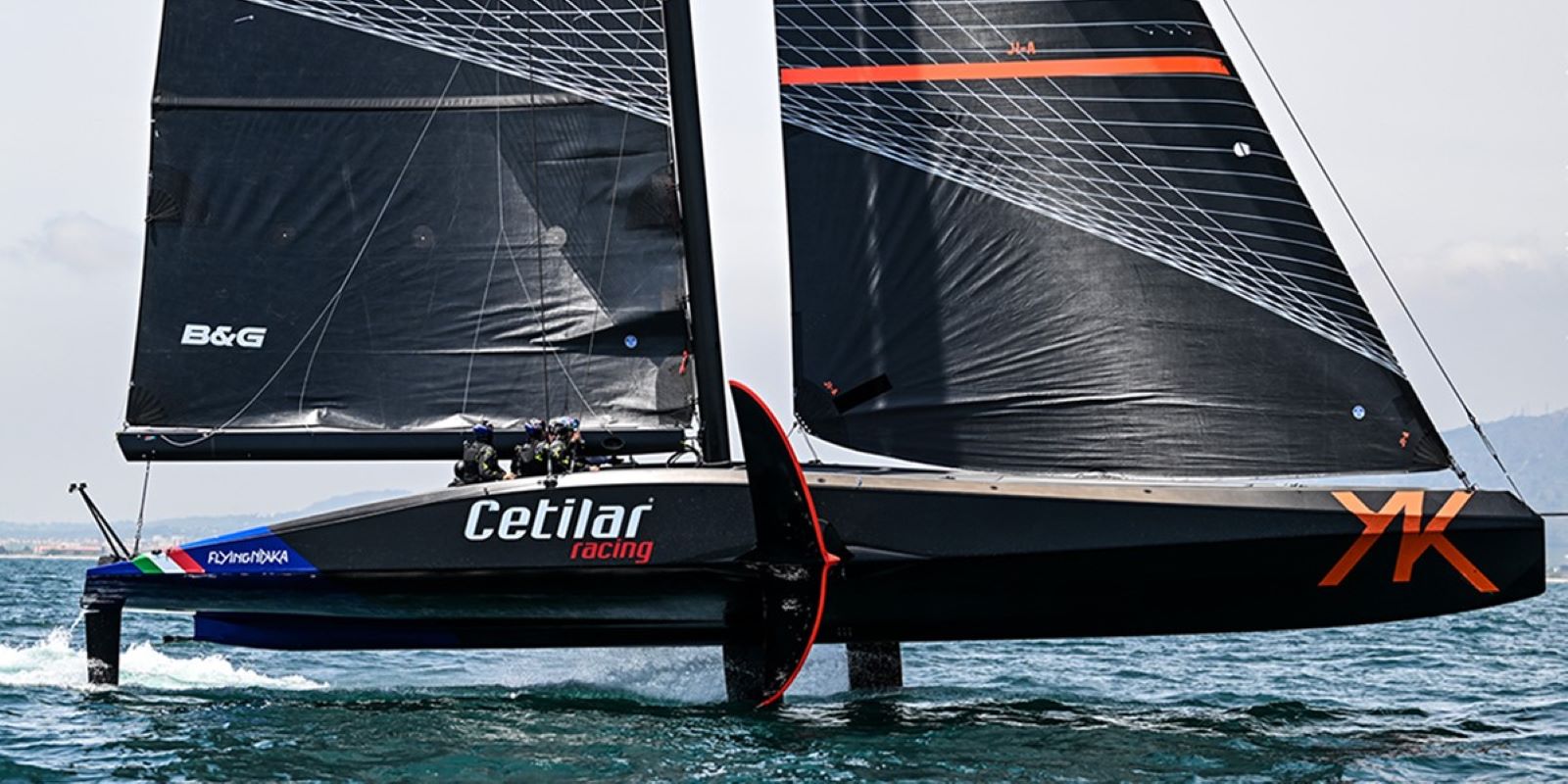 Flying Nikka chooses Hauraki Fenders – April 2022