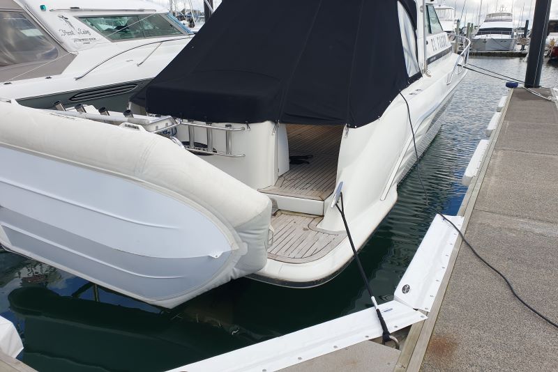 Marina Berth Set up by Hauraki Fenders.  Supply and installation of dock lines, marina fenders, dock wheels and pole fenders.  Grand Pacific, Ultralon, Marinaquip and Barrier Fenders. 