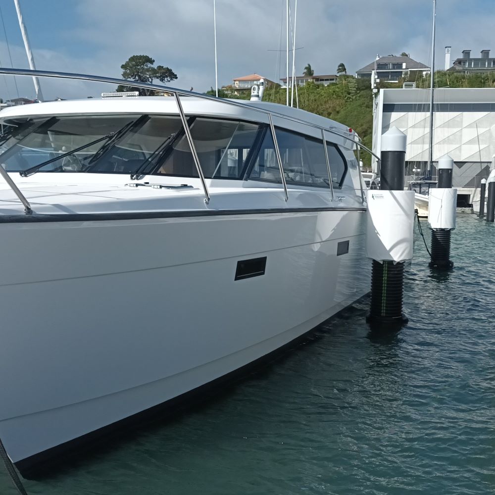 Barrier Pole Fenders available from Hauraki Fenders - Marina cylindrical pole fender